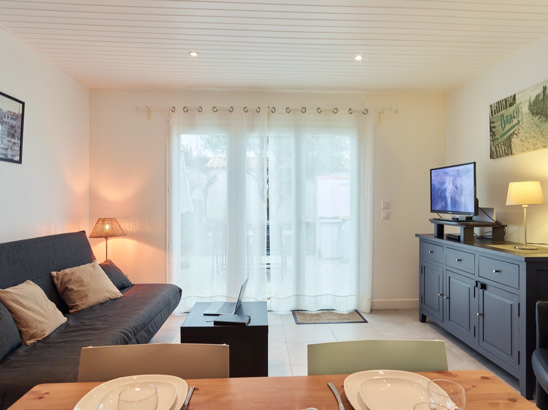 Aston's House — photo 5
